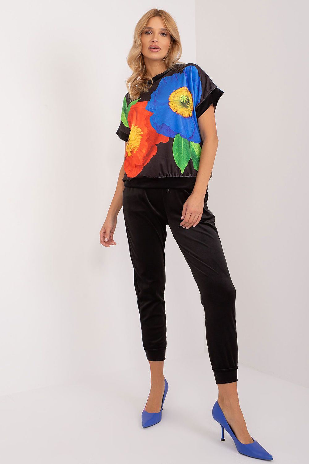 L`ensemble model 196784 Rue Paris