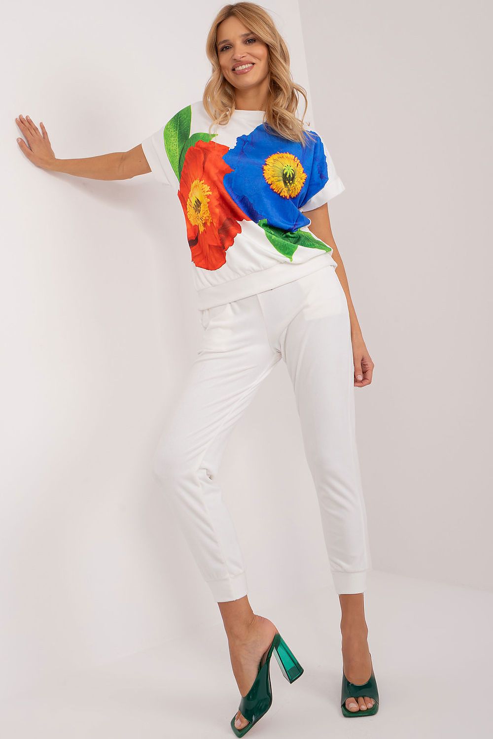 L`ensemble model 196784 Rue Paris