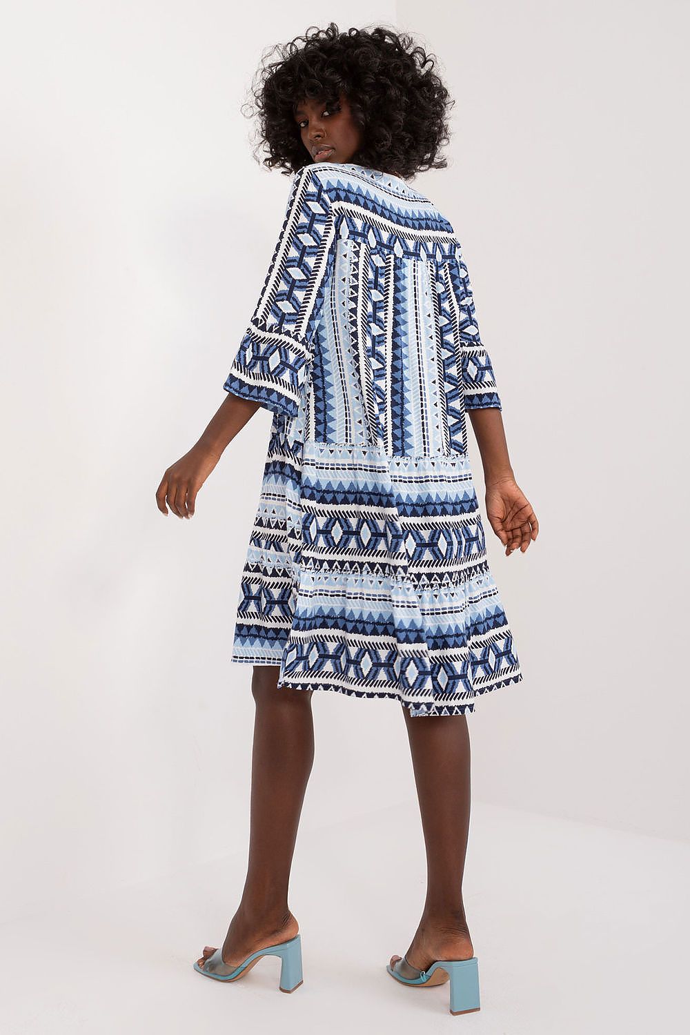 Robe de jour model 196917 Sublevel