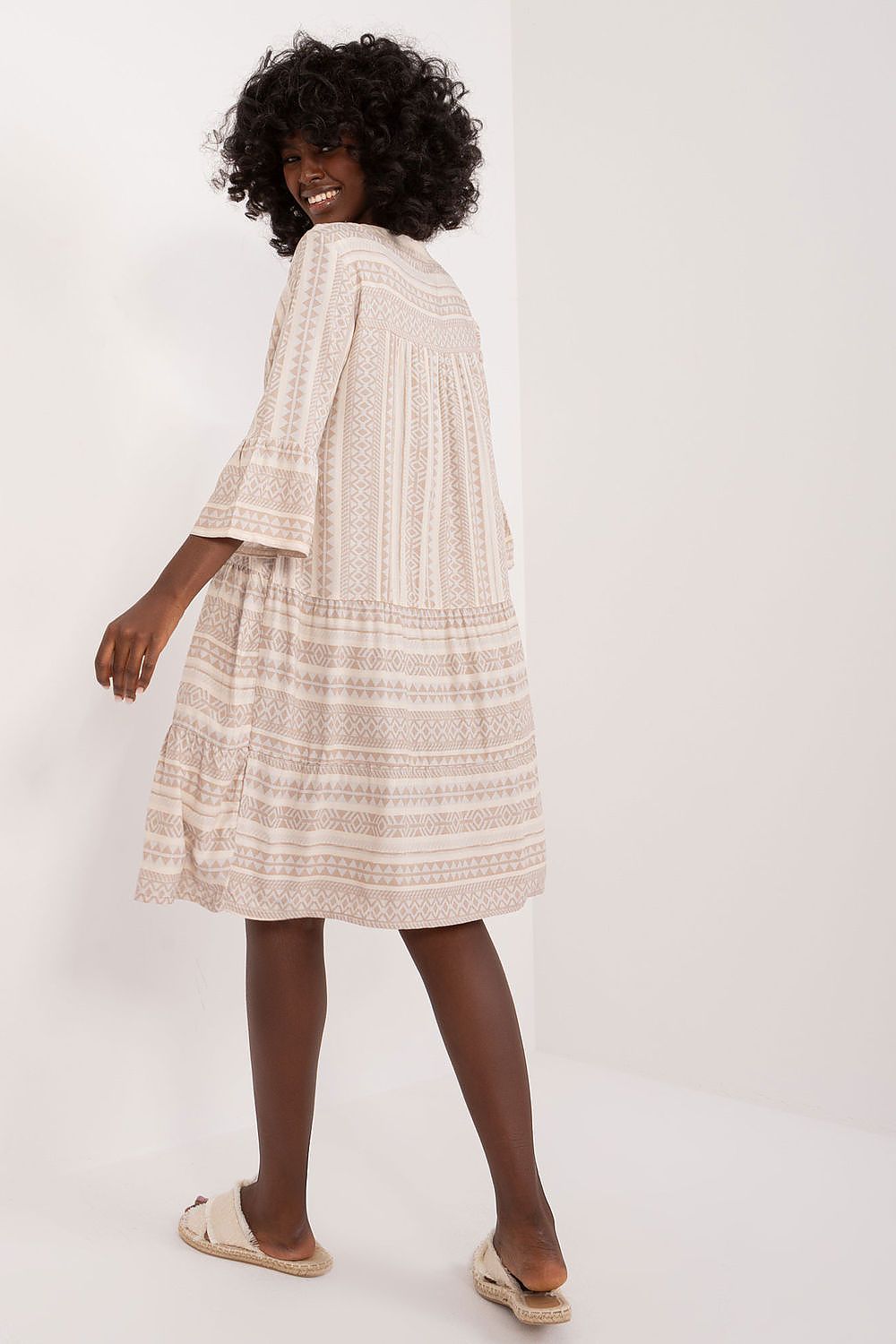 Robe de jour model 196917 Sublevel