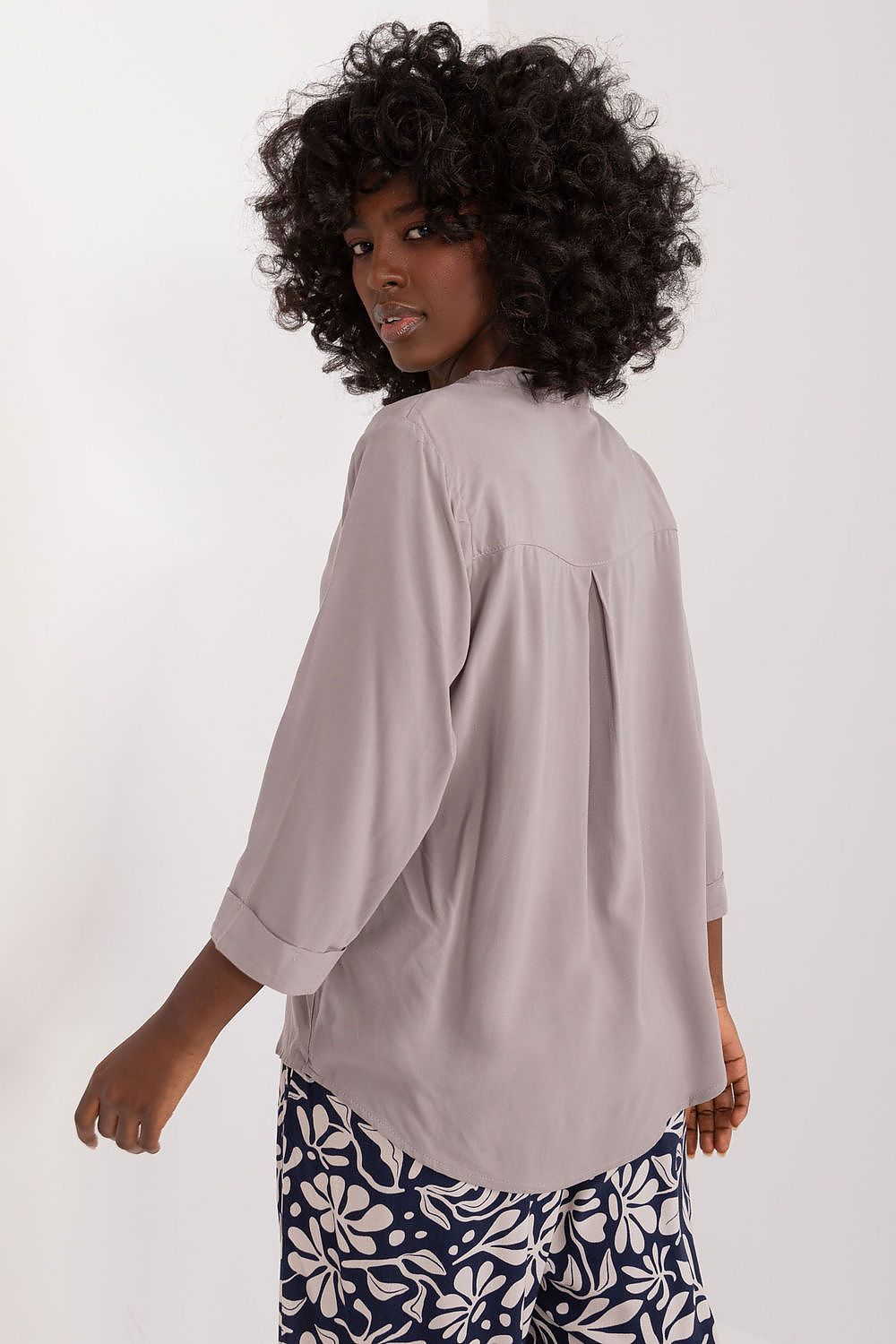 Blouse model 196921 Sublevel