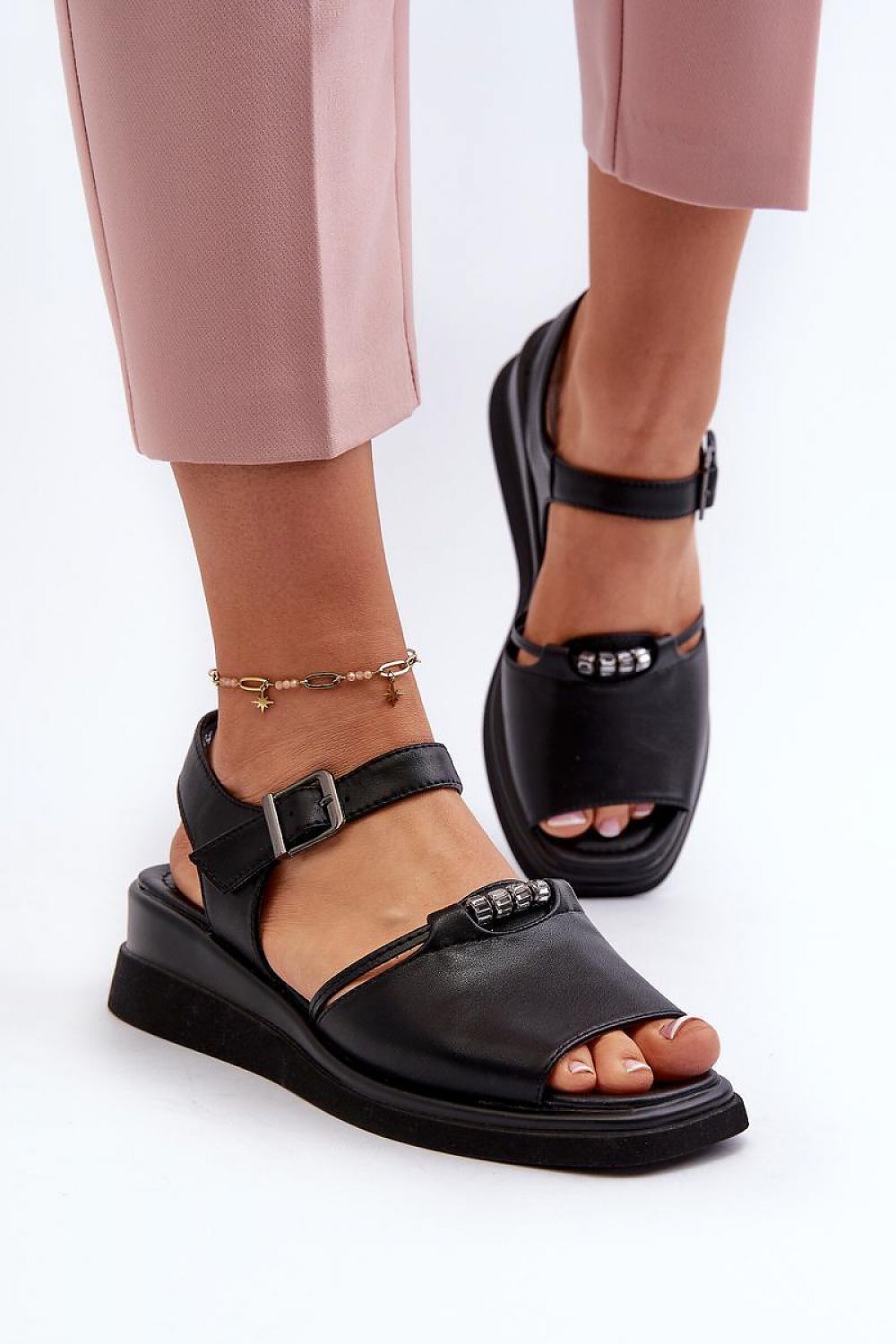 Cothurnes model 197102 Step in style