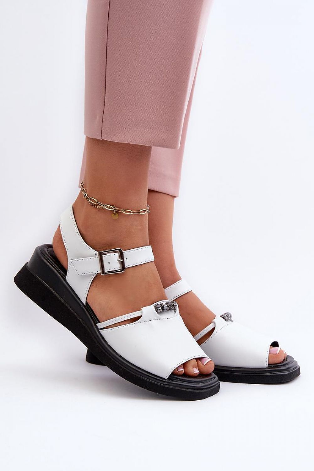 Cothurnes model 197102 Step in style