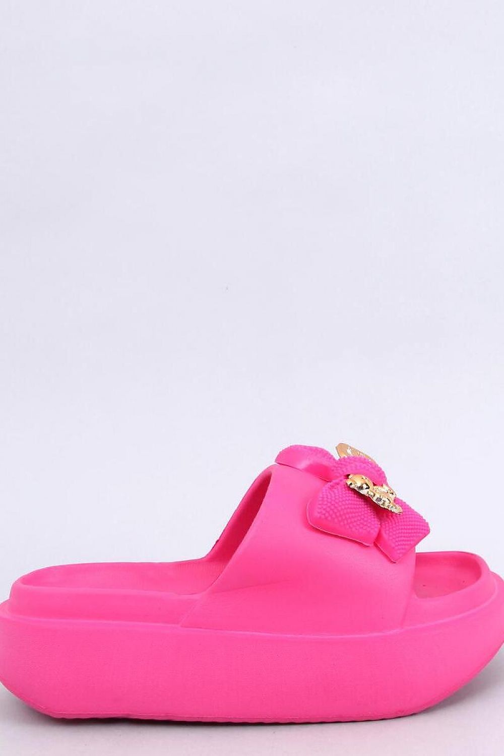 Clacquettes model 197285 Inello