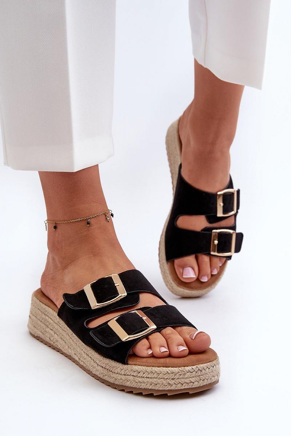 Slides model 197421 Step in style