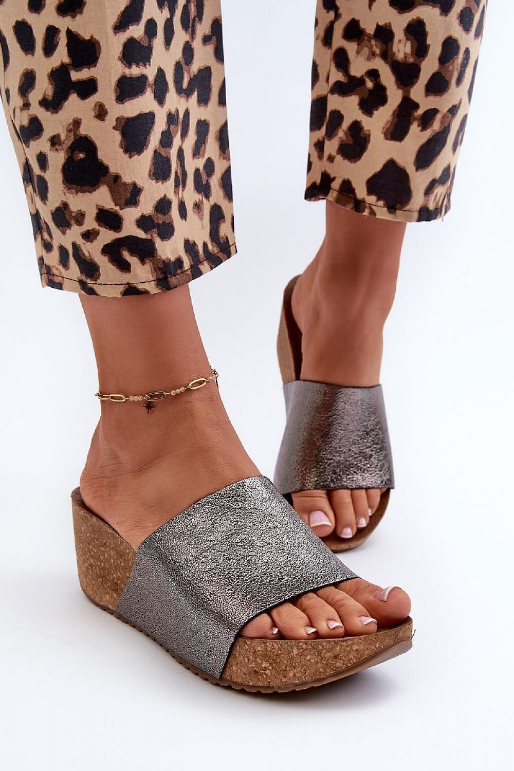 Slides model 197657 Step in style
