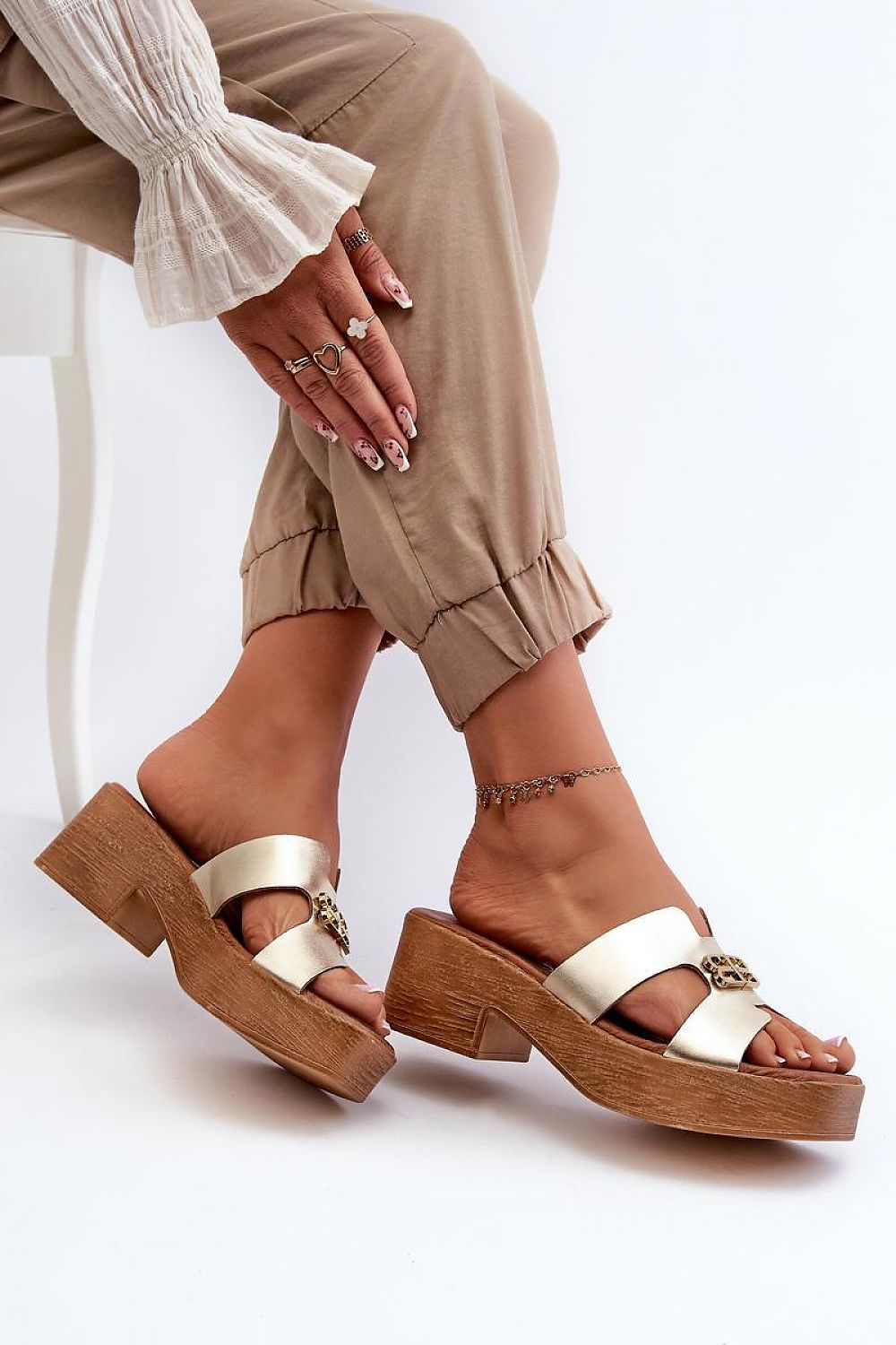 Slides model 198267 Step in style