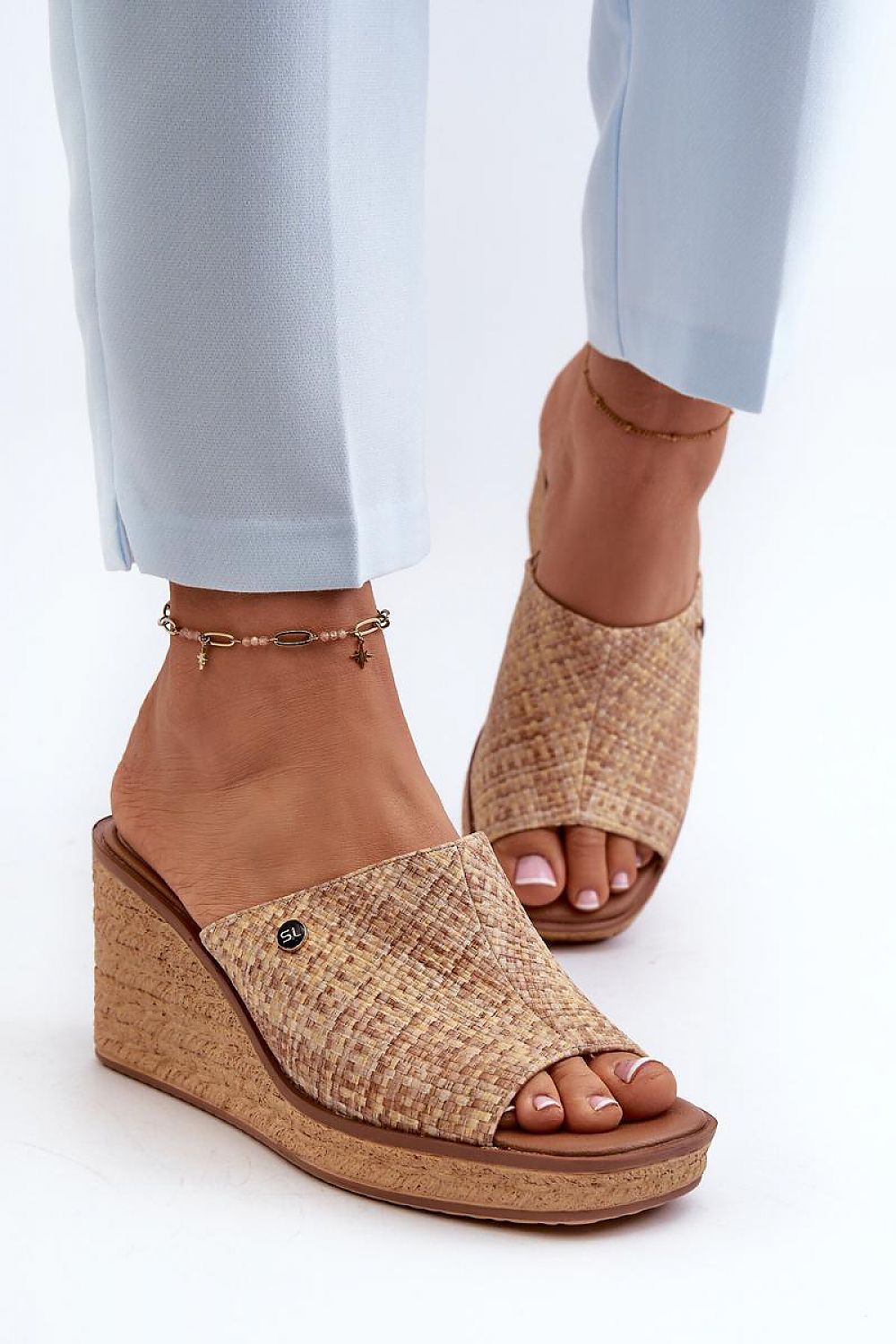 Slides model 197659 Step in style