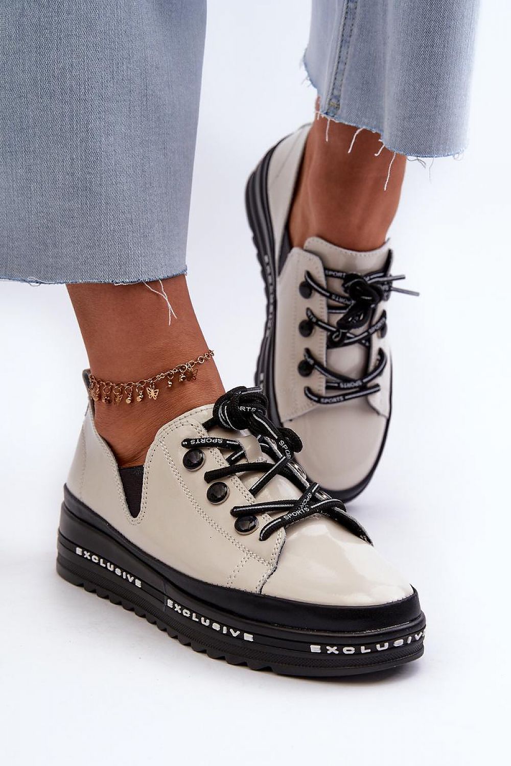 Low shoes model 198011 Step in style