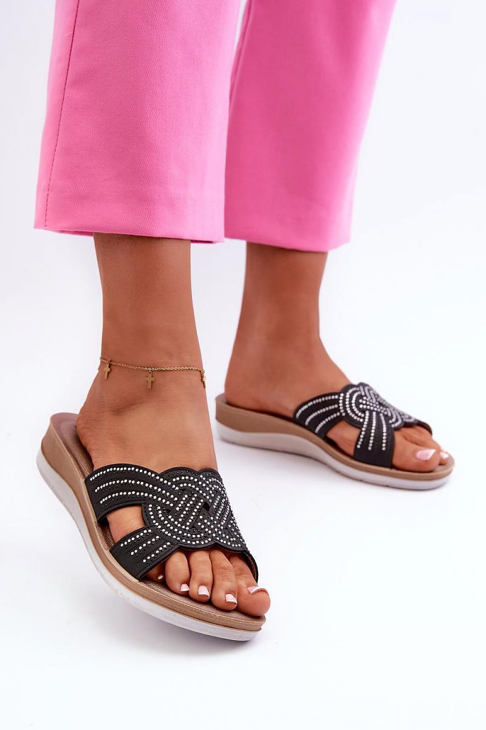 Clacquettes model 198162 Step in style