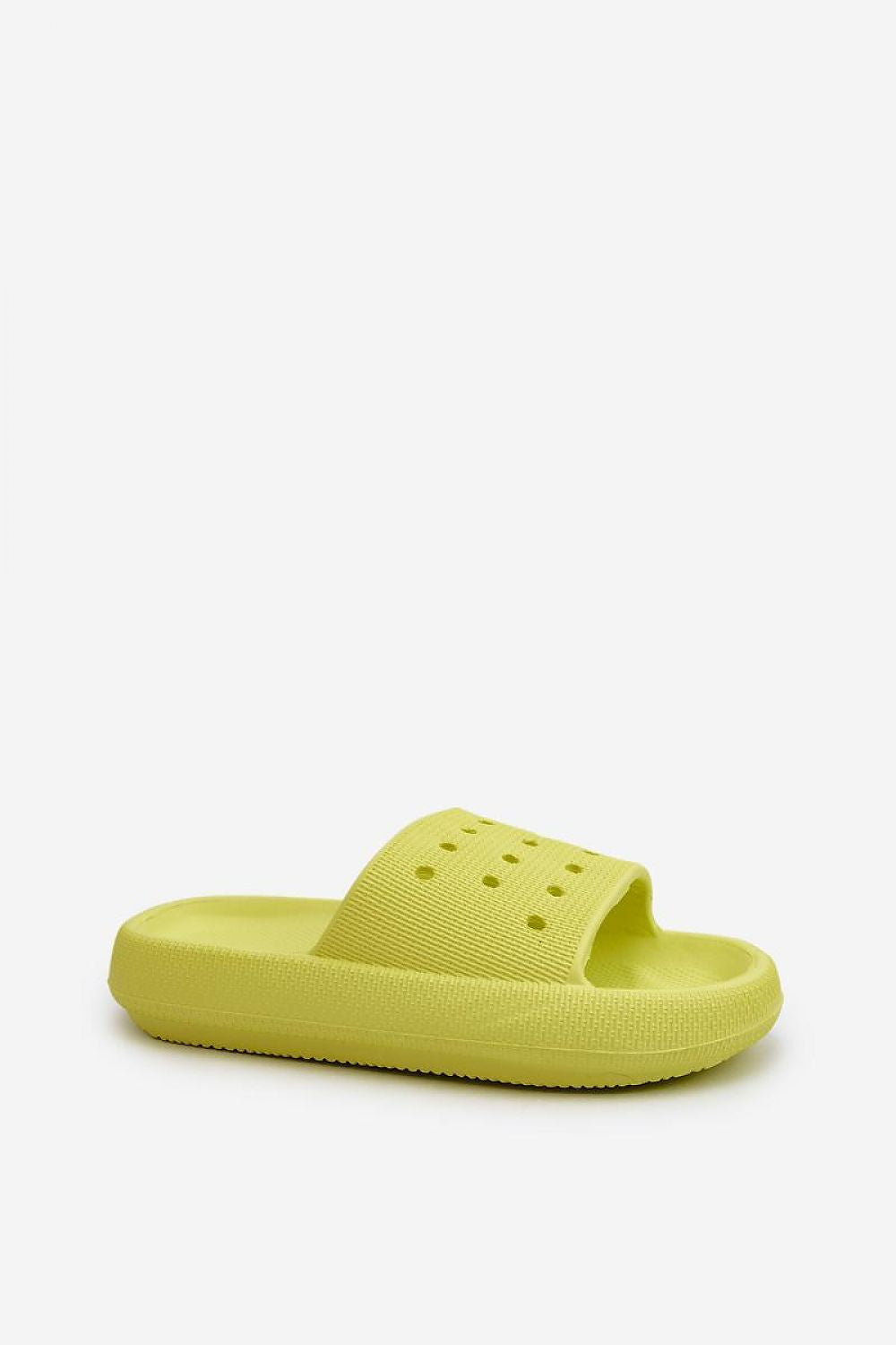 Clacquettes model 198178 Step in style
