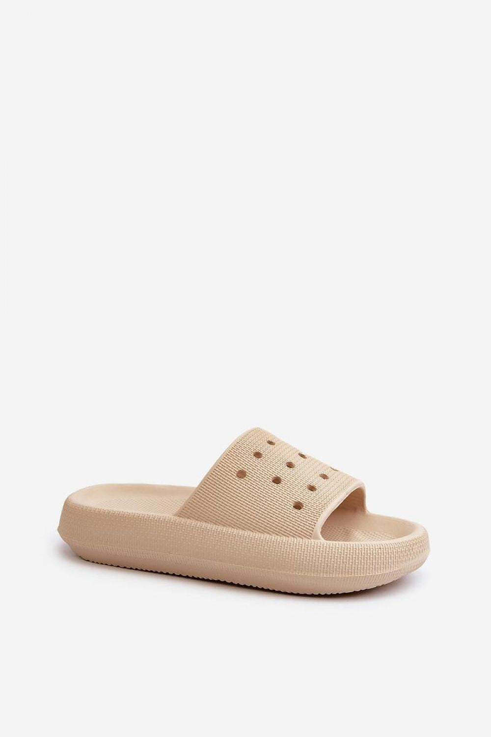 Clacquettes model 198178 Step in style