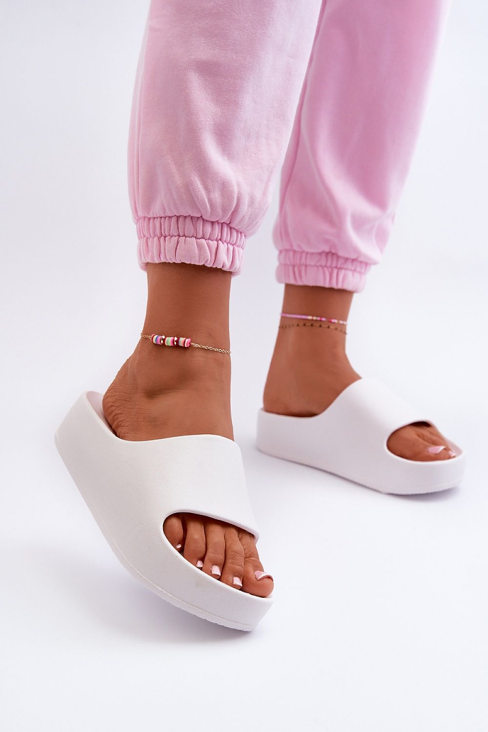 Clacquettes model 198287 Step in style