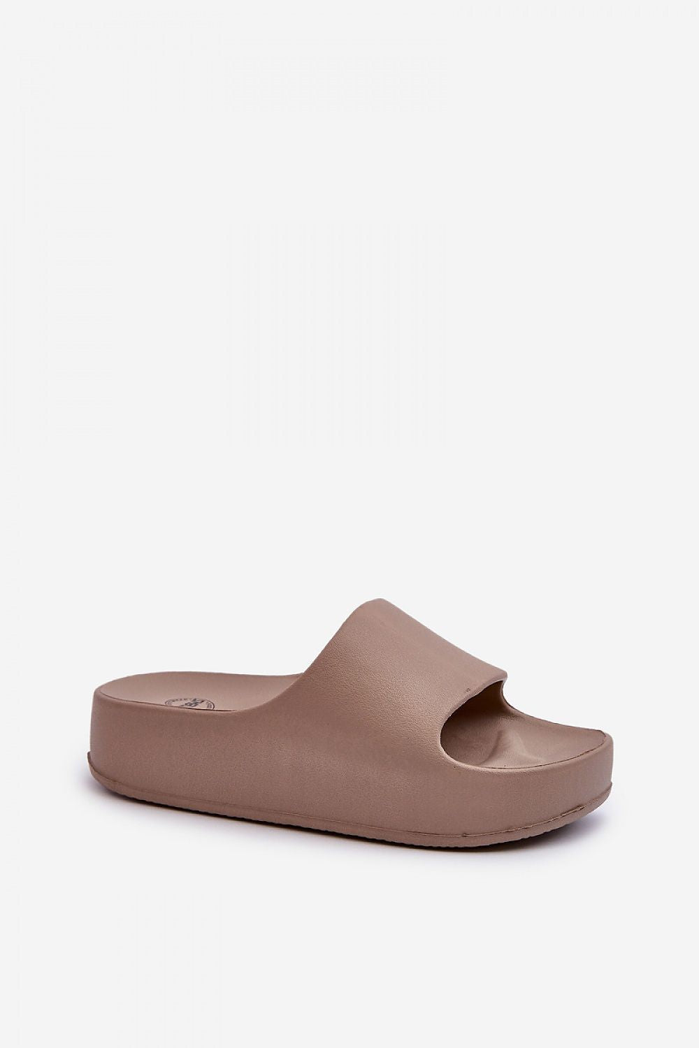 Clacquettes model 198287 Step in style