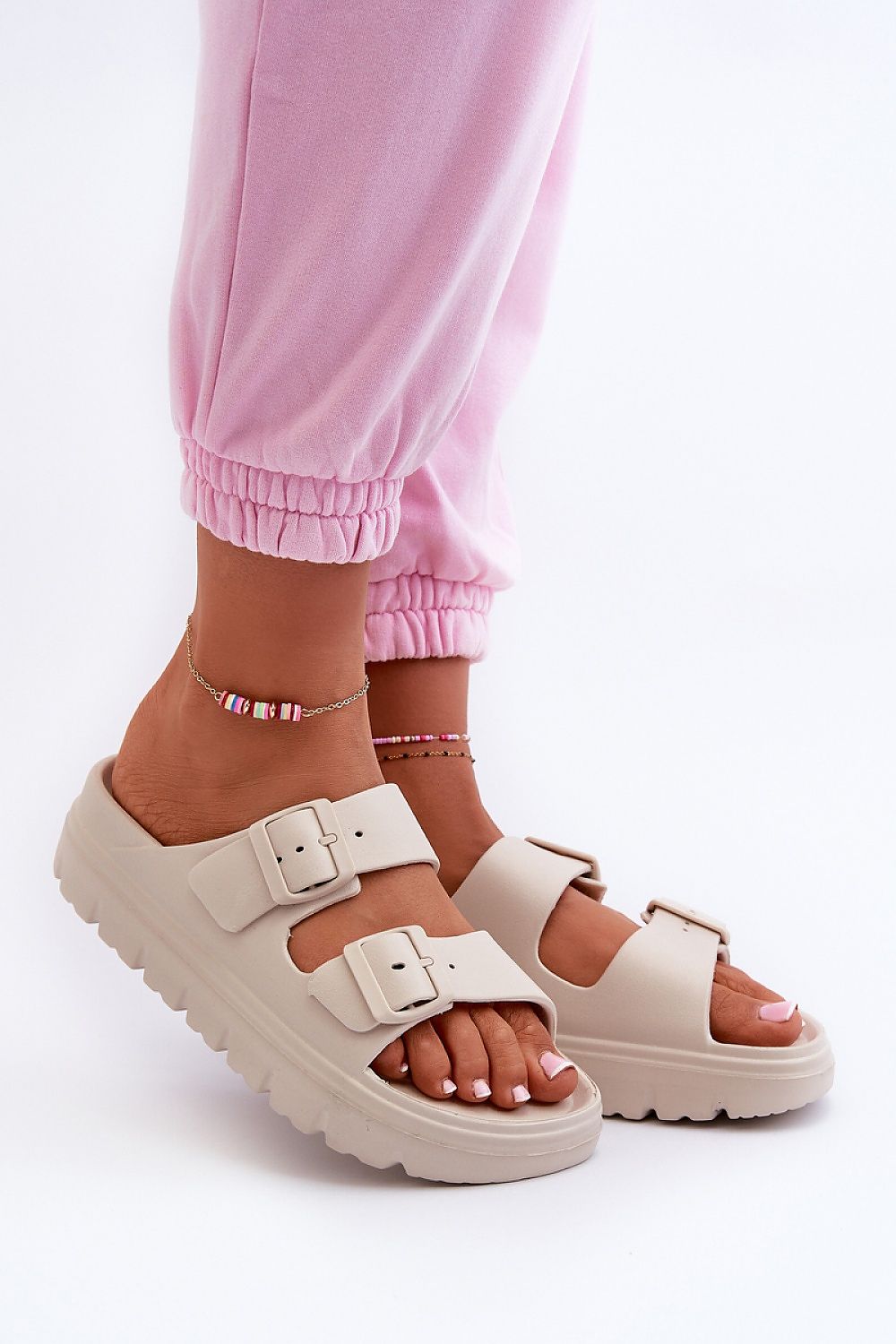 Clacquettes model 198283 Step in style