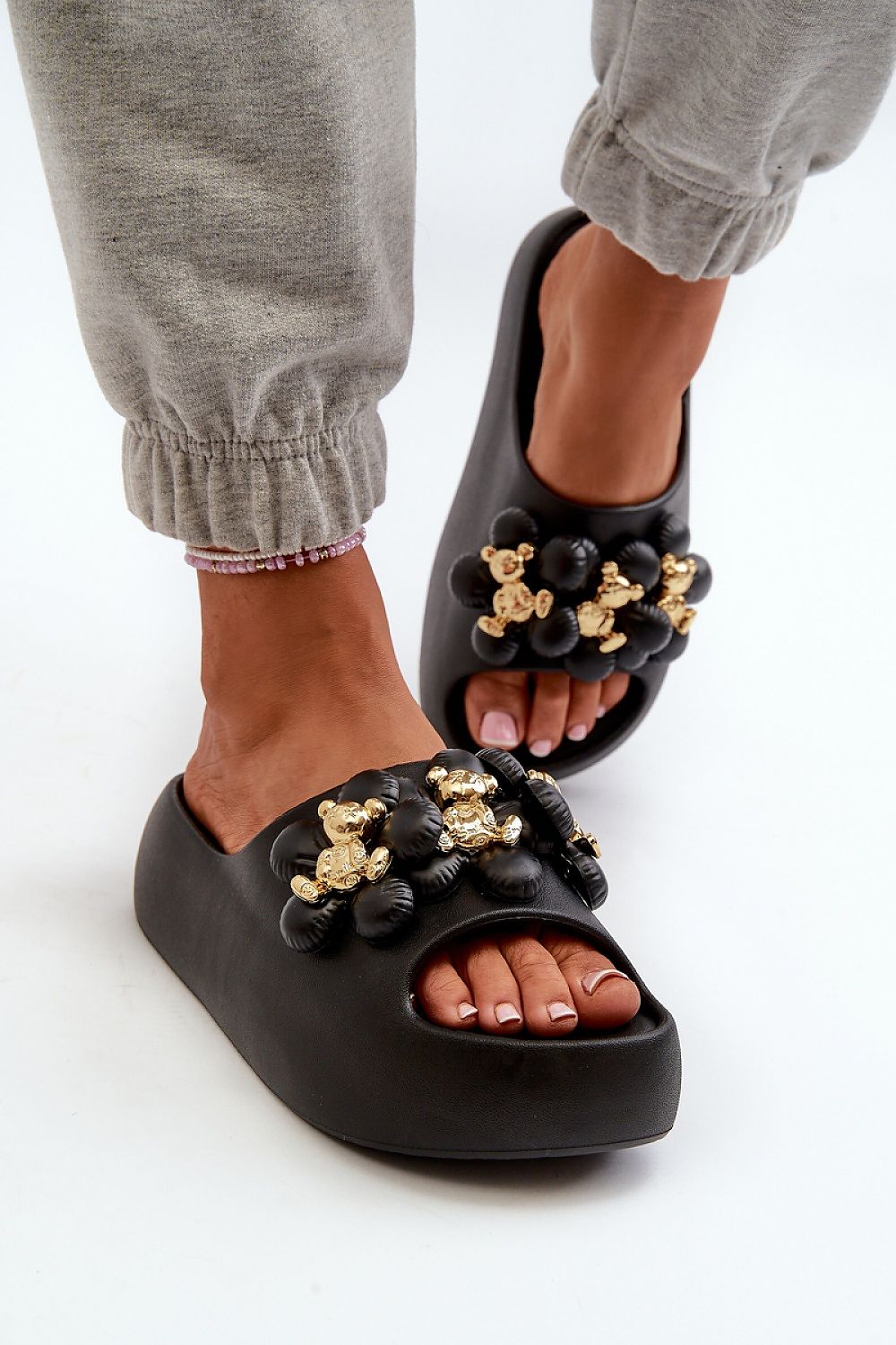 Clacquettes model 198599 Step in style