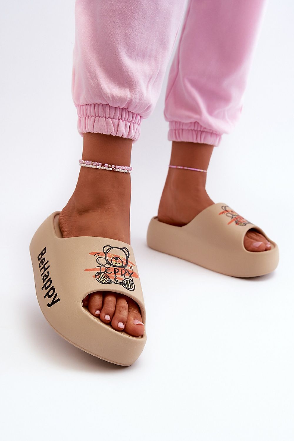Clacquettes model 198437 Step in style