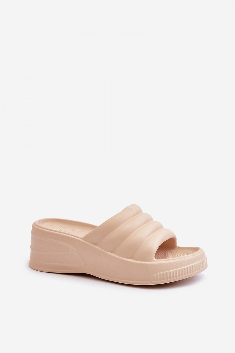 Clacquettes model 198442 Step in style