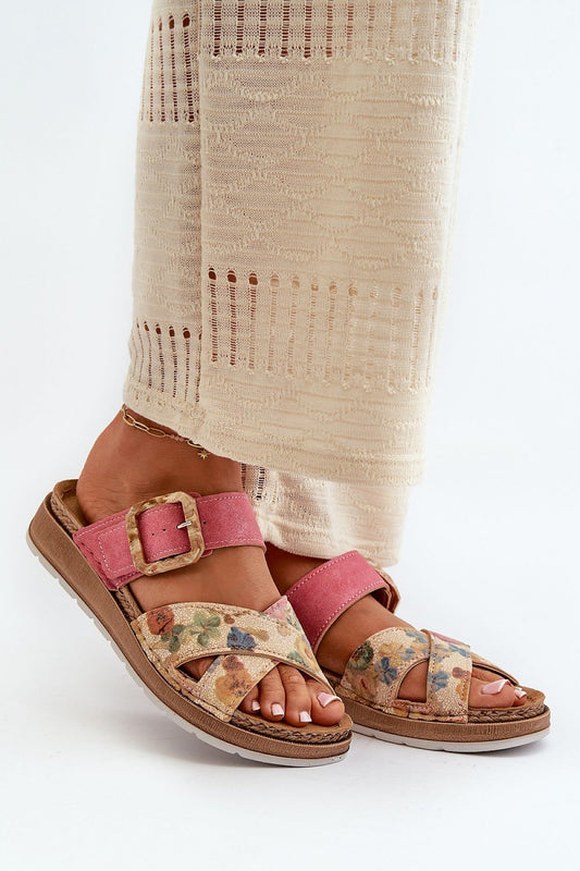 Clacquettes model 198459 Step in style