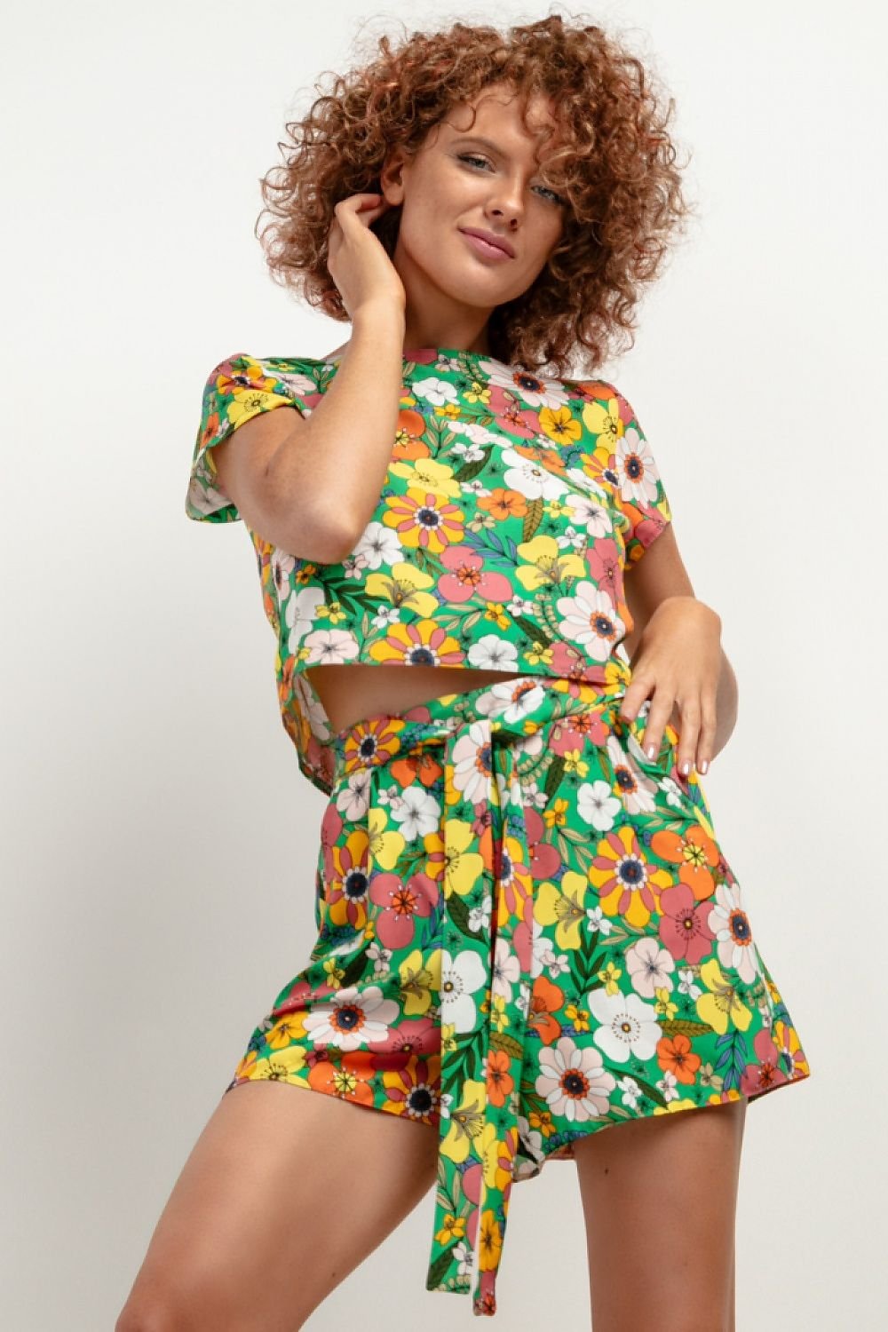 Shorts model 198558 Tessita