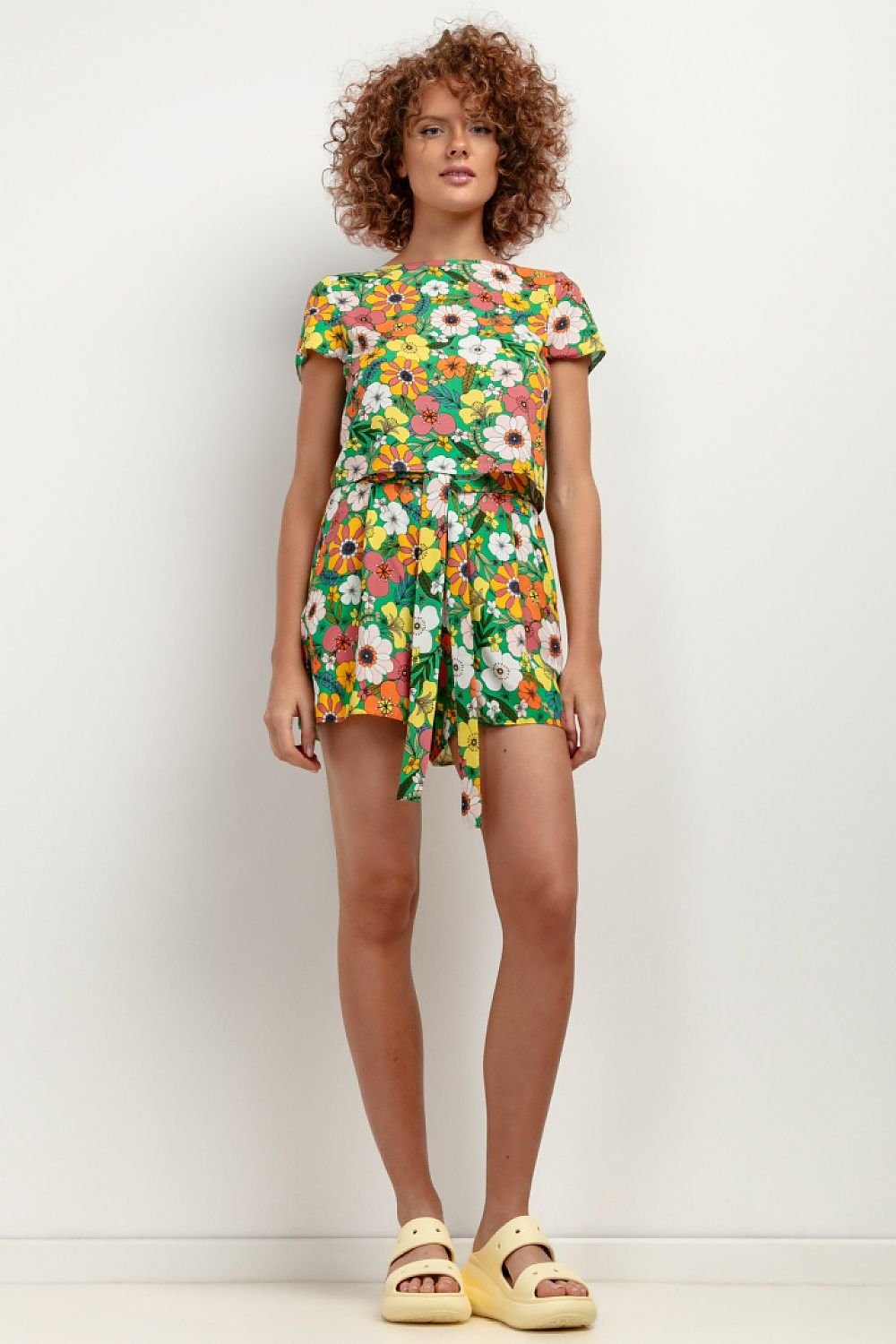 Shorts model 198558 Tessita