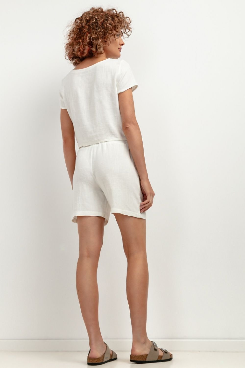 Shorts model 198562 Tessita