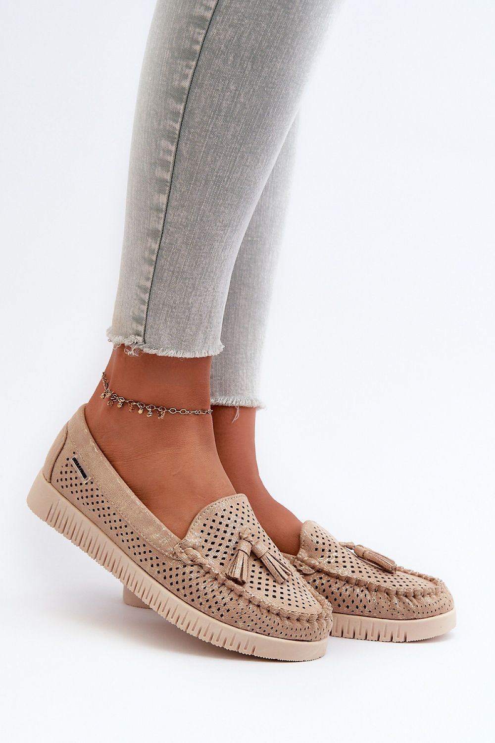 Moccasins model 198590 Step in style