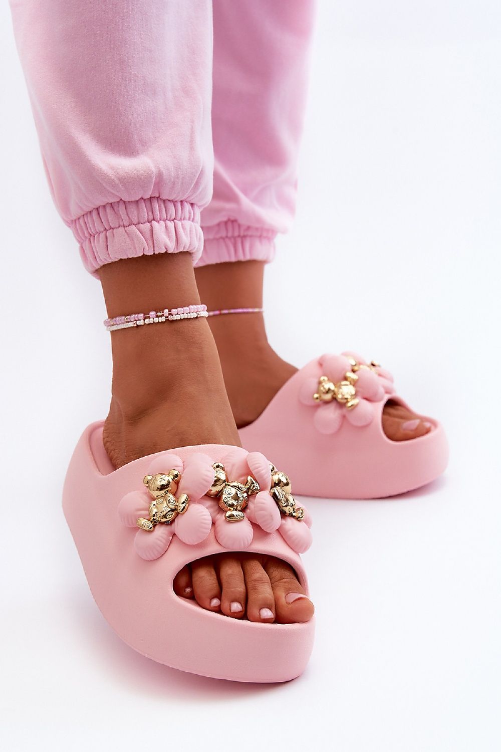 Clacquettes model 198599 Step in style