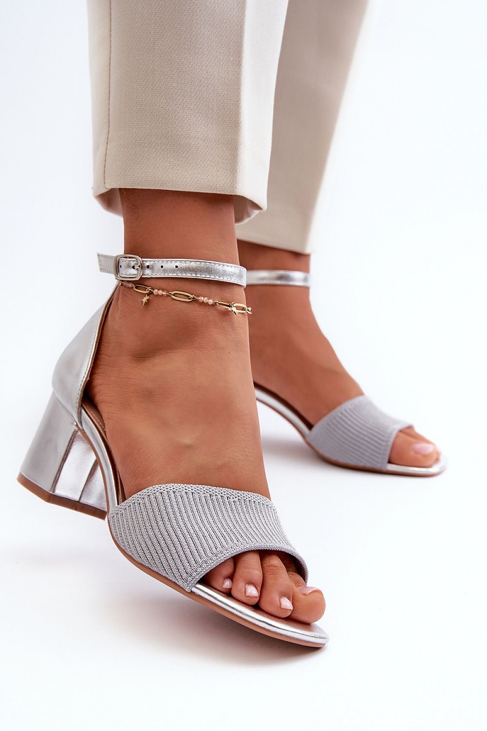 Heeled sandals model 198689 Step in style