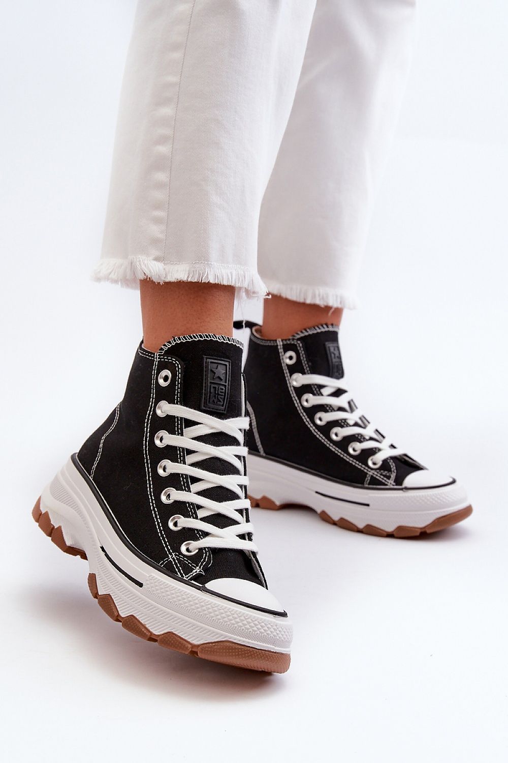 Sneakers model 198691 Step in style