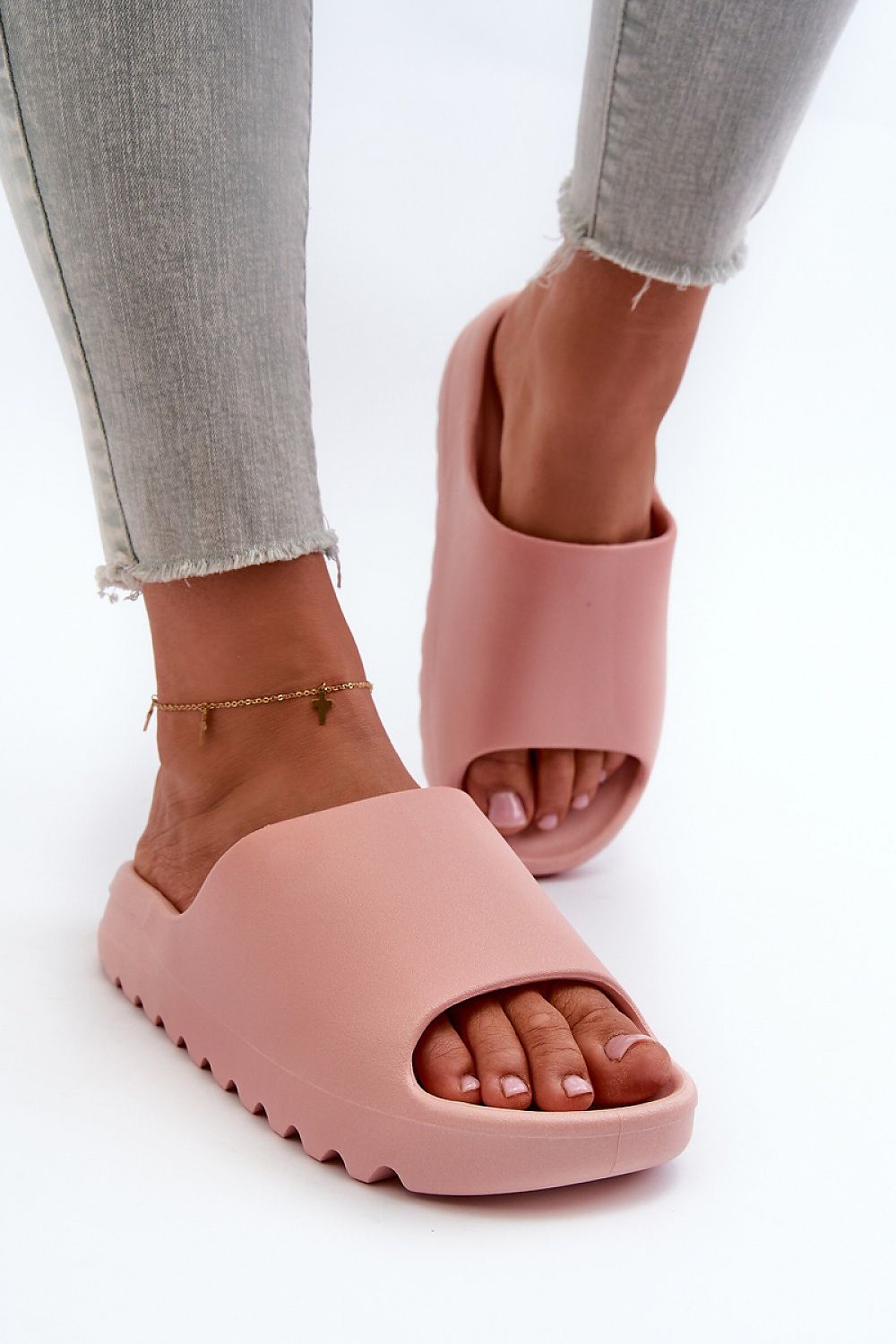 Clacquettes model 198694 Step in style