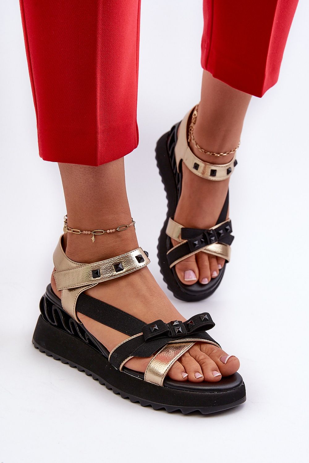 Cothurnes model 198801 Step in style