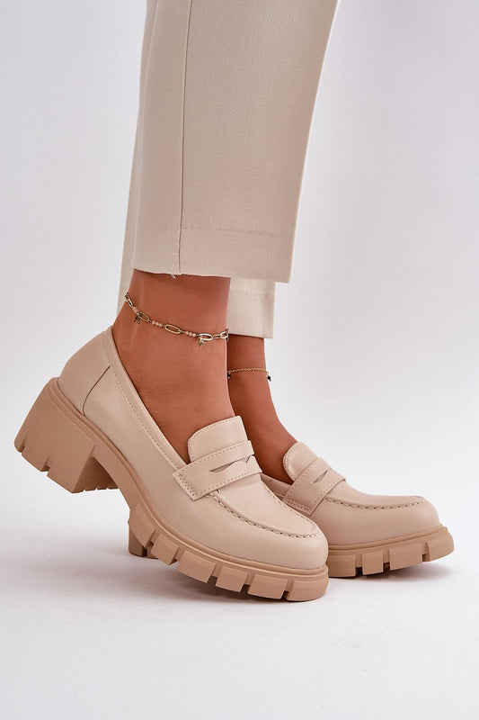 Low heeled shoes model 199165 Step in style