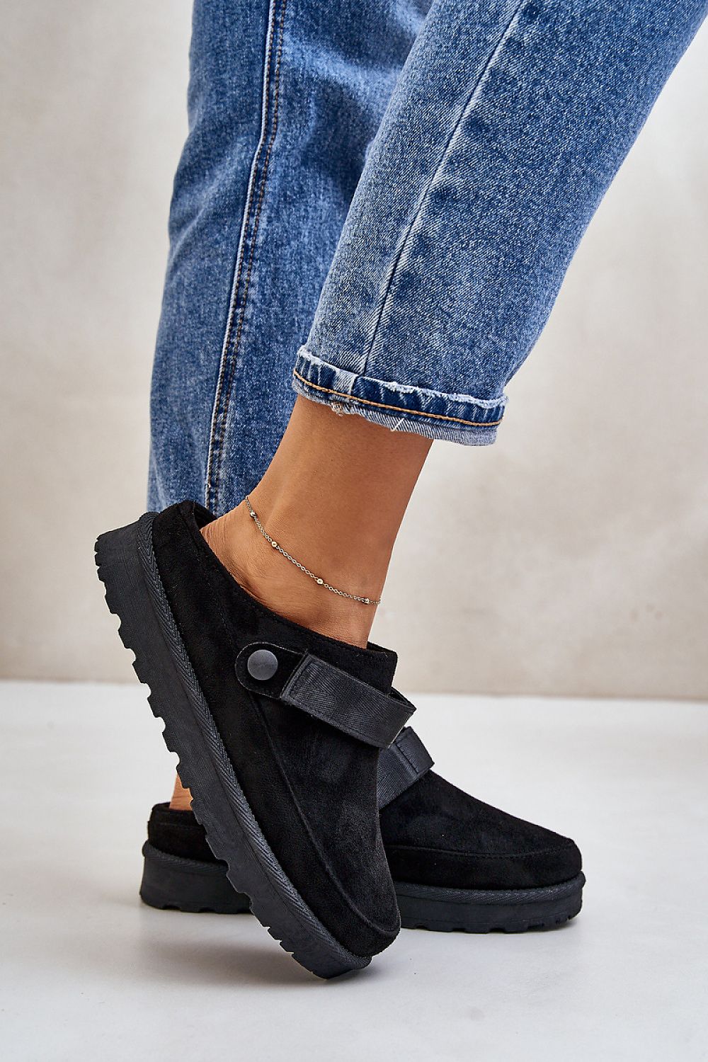 Pantoufles model 200119 Step in style