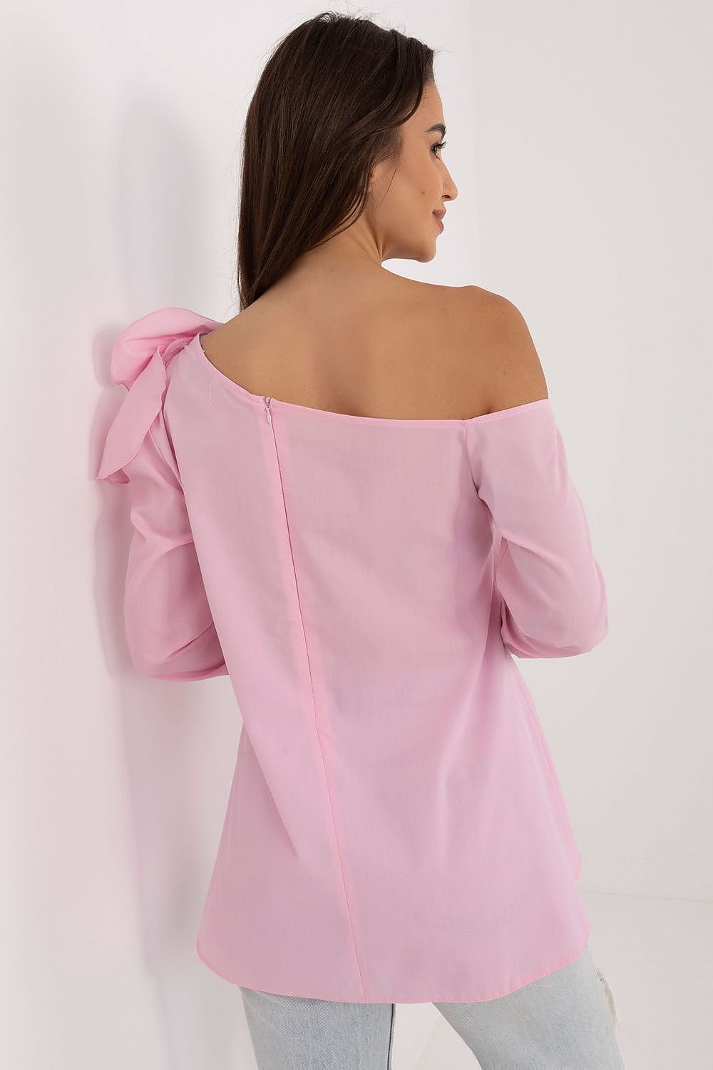 Blouse model 200311 Lakerta
