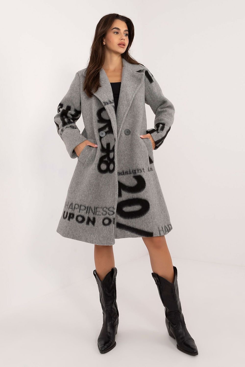 Coat model 200995 Italy Moda