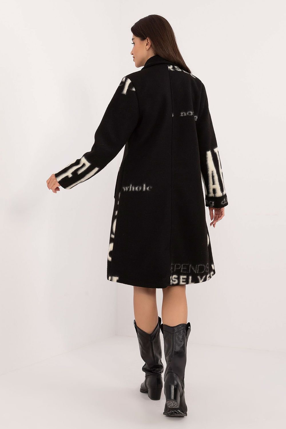 Coat model 200995 Italy Moda