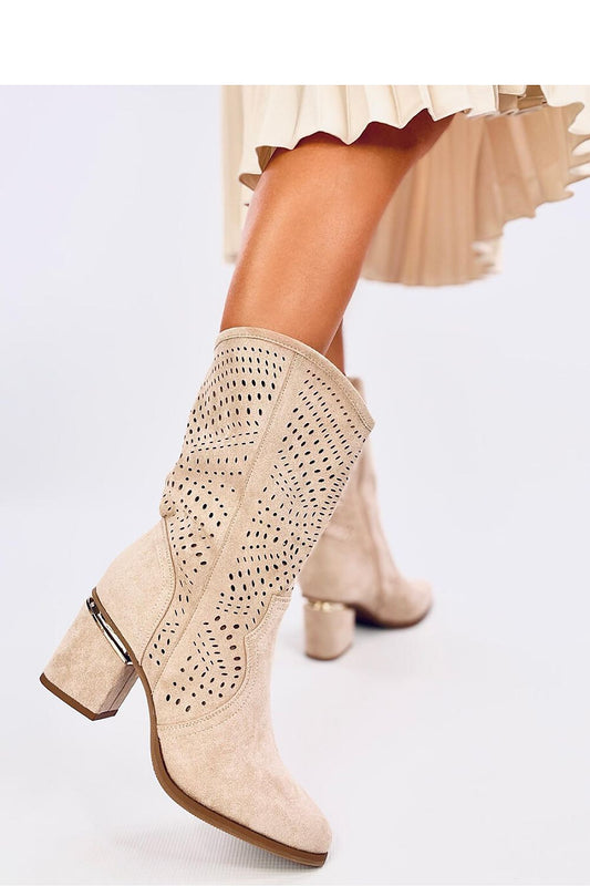 Openwork boots model 200733 Inello