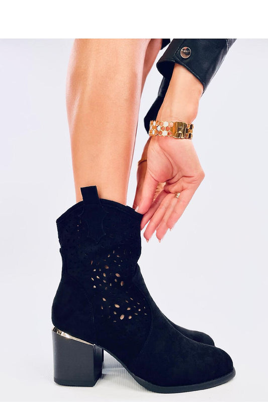 Heeled boots model 200740 Inello