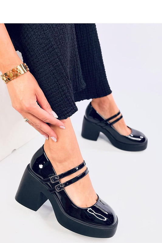 Inello model 200743 platform pumps