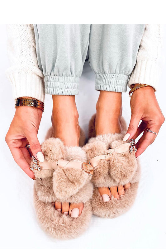 Slippers model 201514 Inello