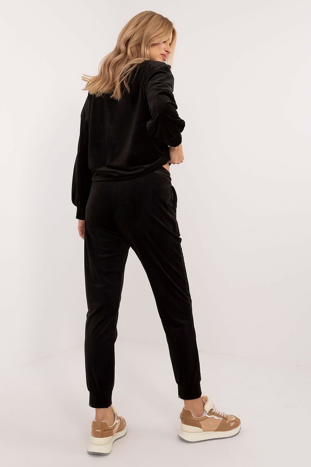 The set model 201591 Italy Moda