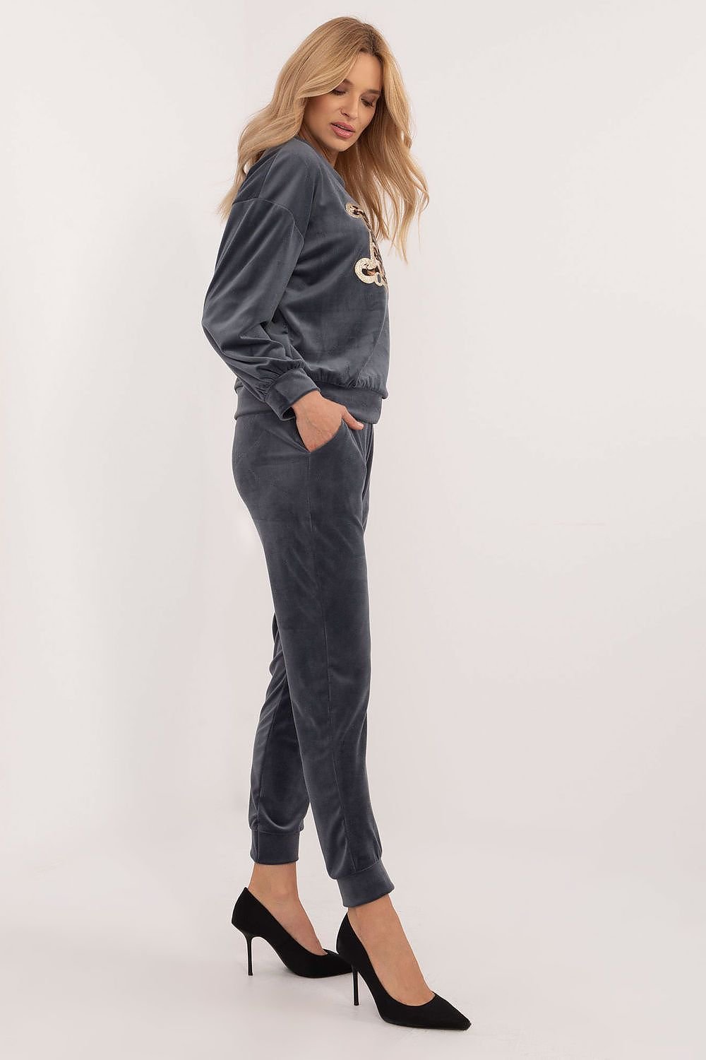 The set model 201591 Italy Moda