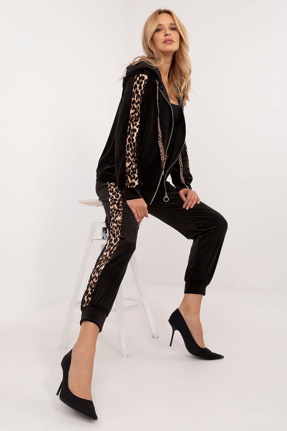 The set model 201595 Italy Moda