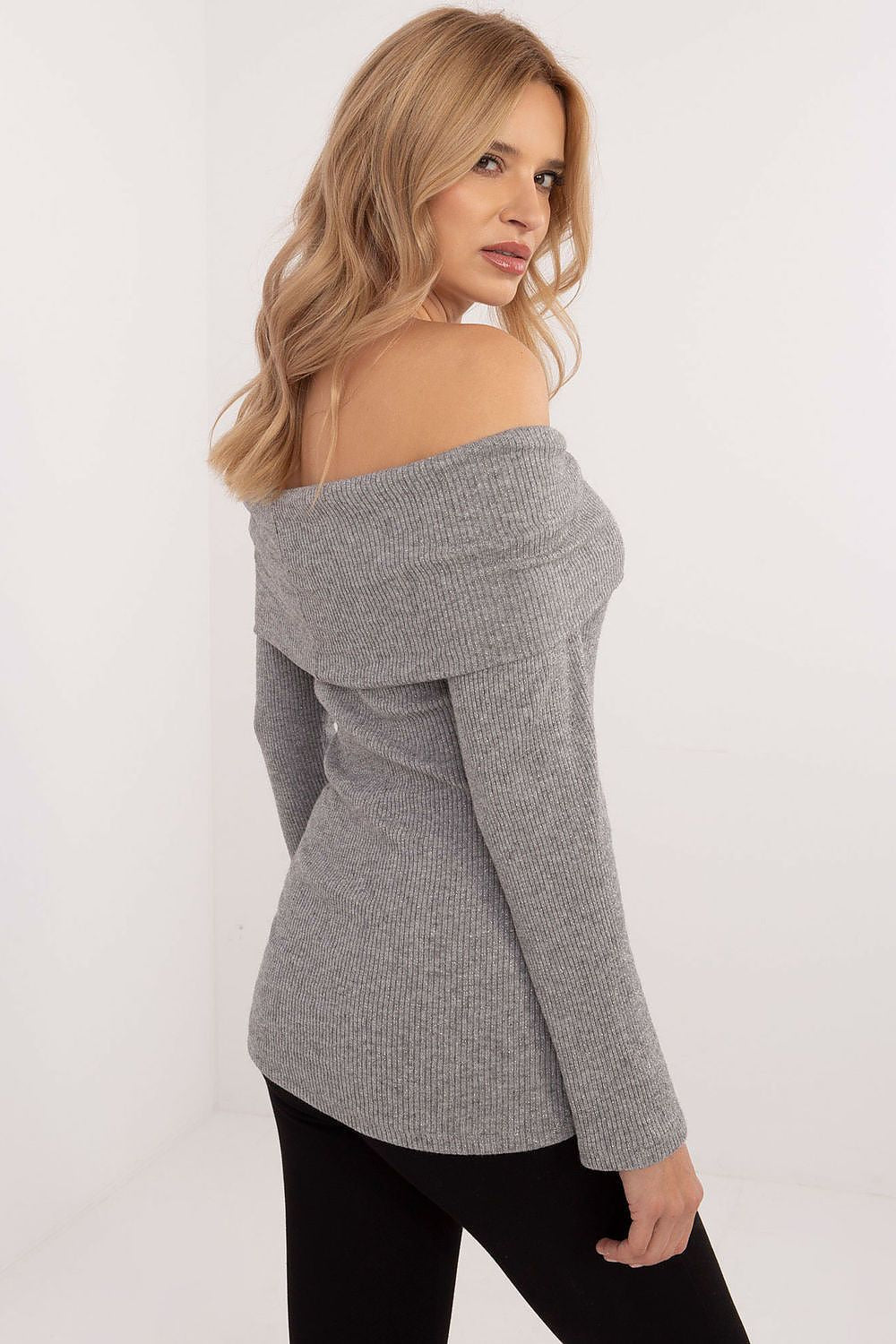 Sweater model 202753 Italy Moda