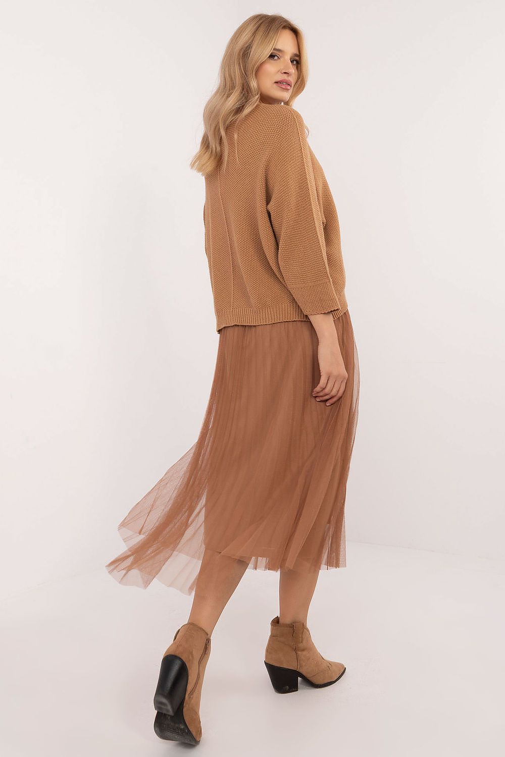 The set model 202833 Italy Moda