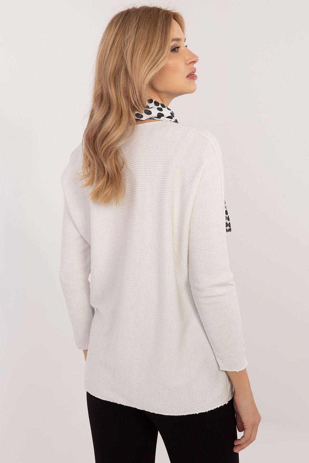 Sweater model 202910 Italy Moda