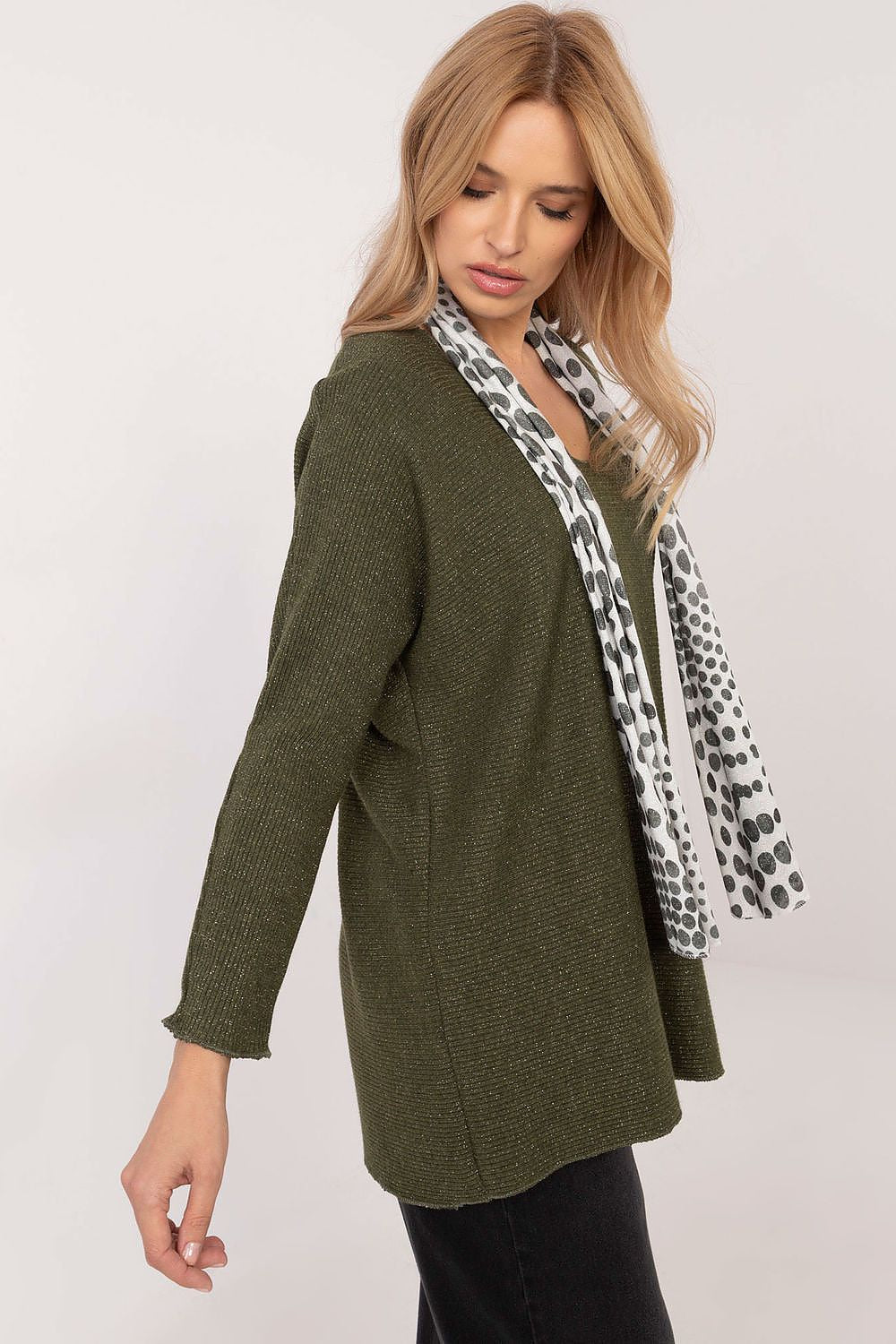 Sweater model 202910 Italy Moda