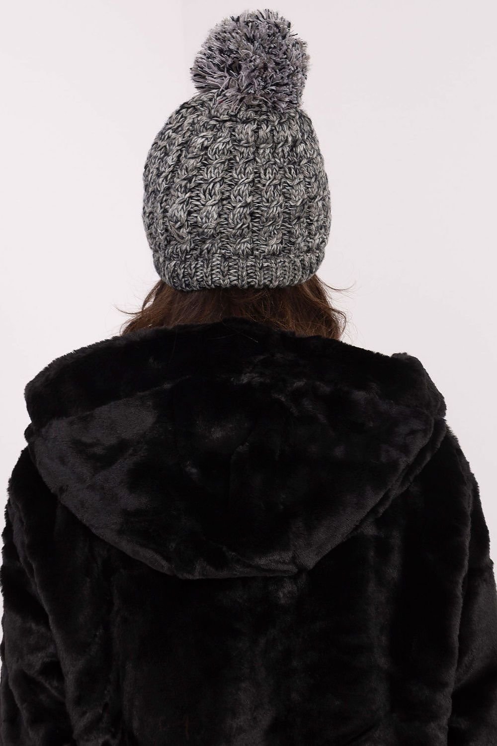Bonnet model 203842 AT