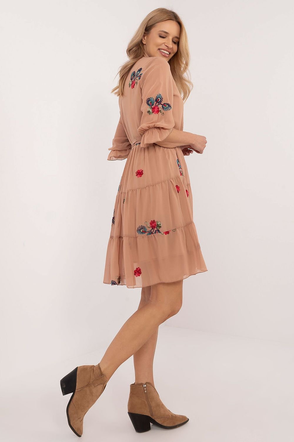 Day dress model 203866 Lakerta